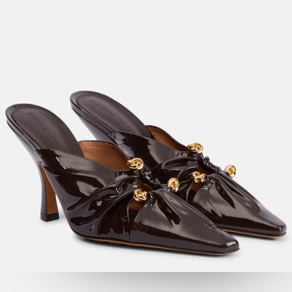 Bottega Veneta ‘Bunnie’ Fondant Dark Brown/Gold Patent Heel Mules $1350! Sz 40